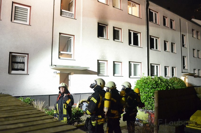 Feuer 2 Koeln Gremberg Luederichstr P54.JPG - Miklos Laubert